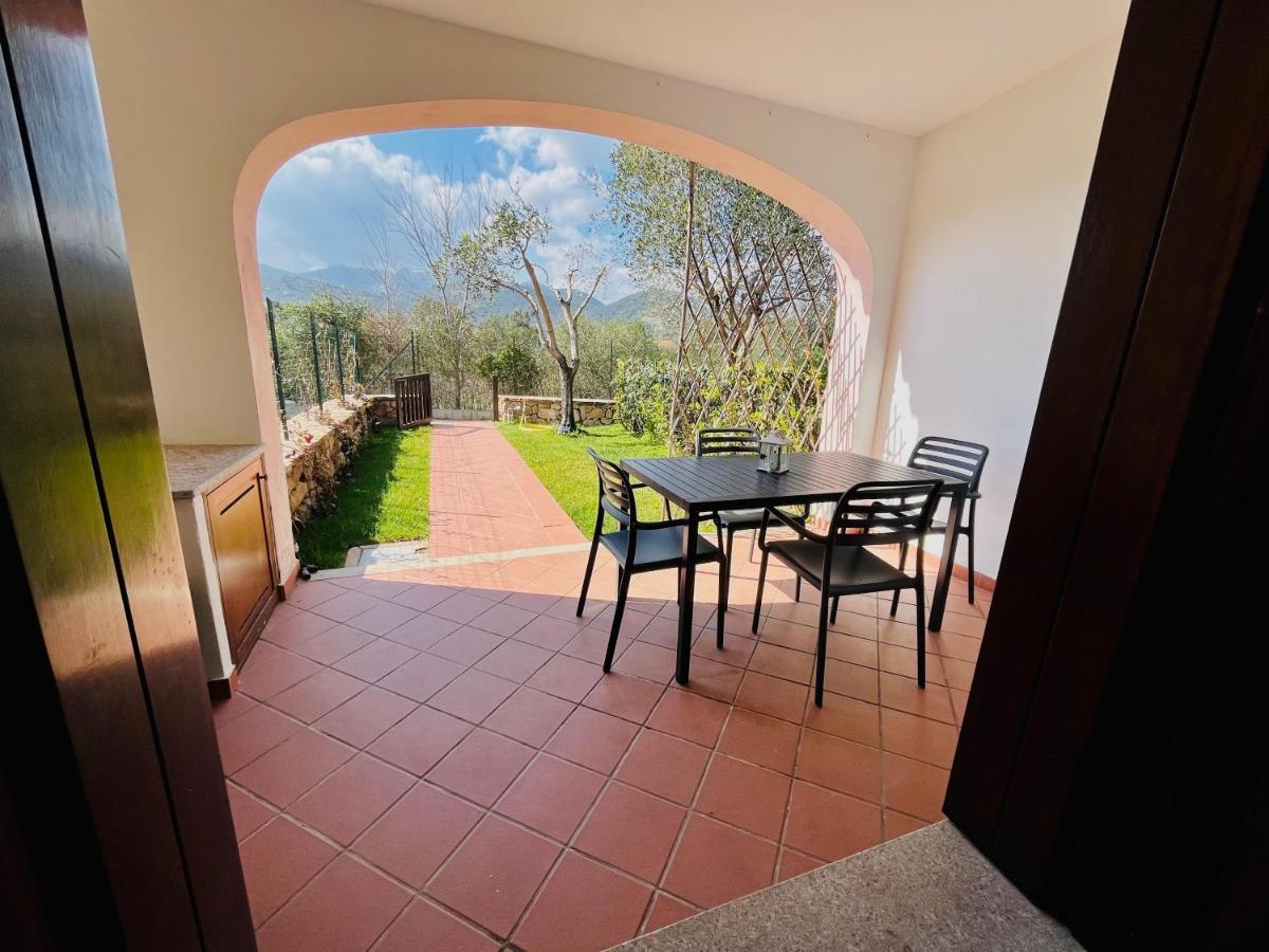 The Villa - San Teodoro Сан-Теодоро Екстер'єр фото